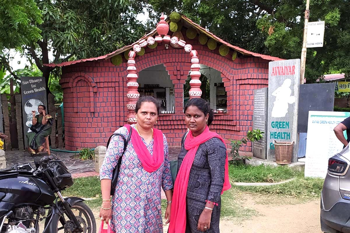 Best Couples Resorts in Paramakudi